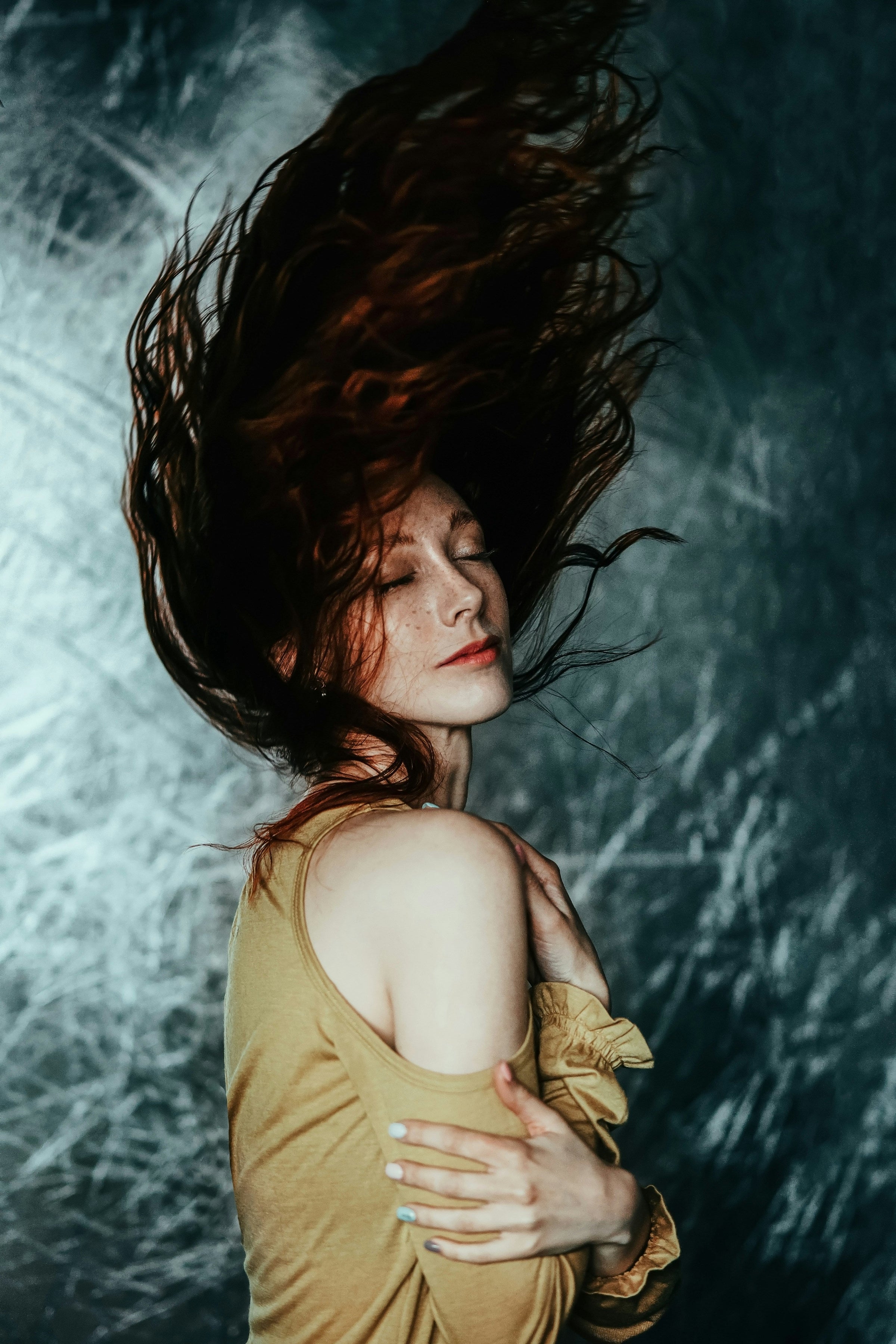 HAIR & BODY
