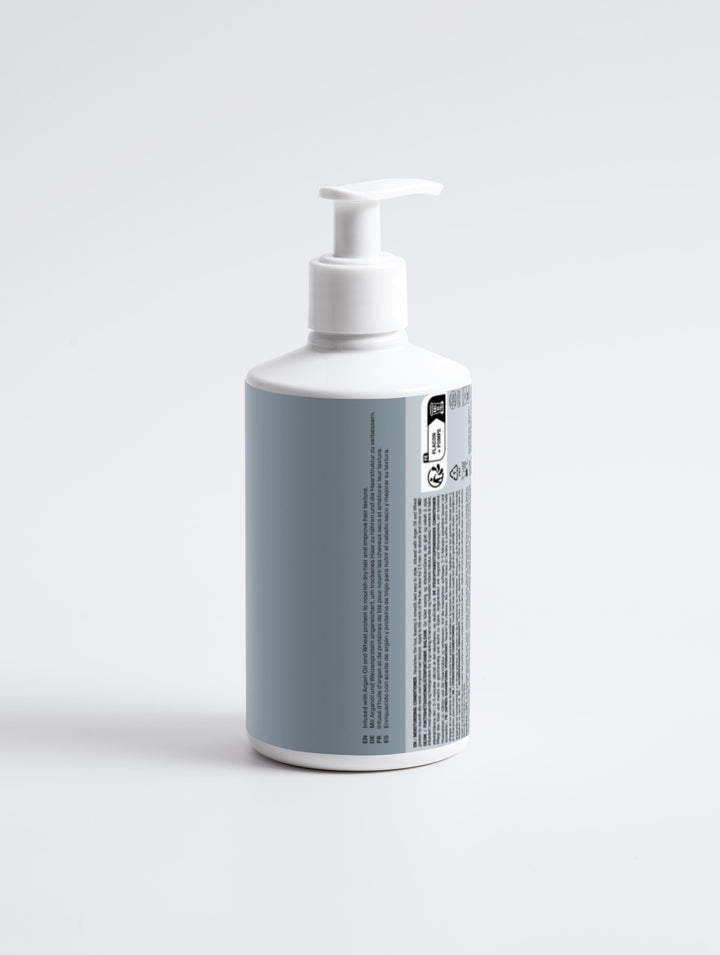 The Moisturizing Conditioner