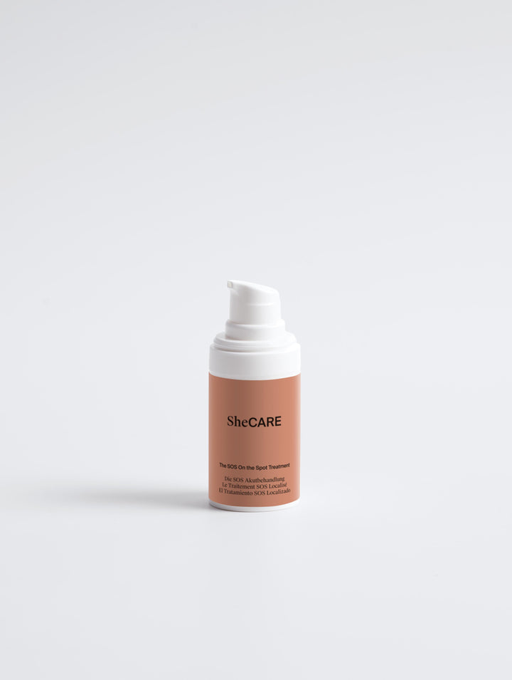 The SOS On the Spot Treatment von SheCARE – veganes Spot Serum mit Salicylsäure, Teebaumöl und Aktivkohle zur gezielten Bekämpfung von Pickeln