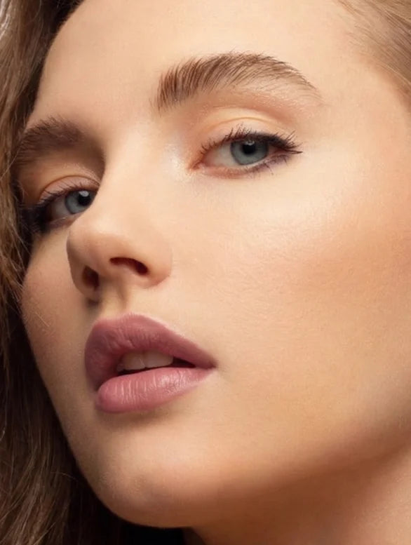 Matte Lipstick in Rose - Warmes Altrosa mit zartem Mauve-Unterton